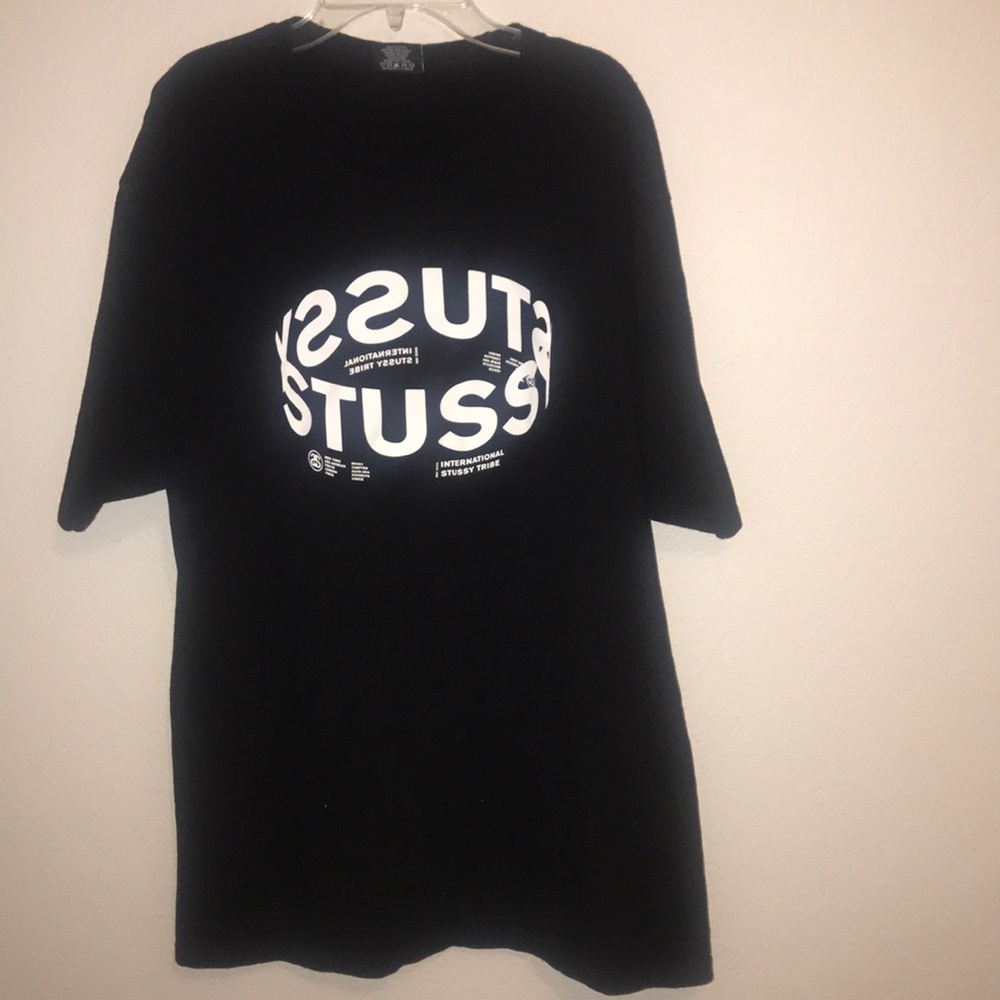 Short sleeve black shirt